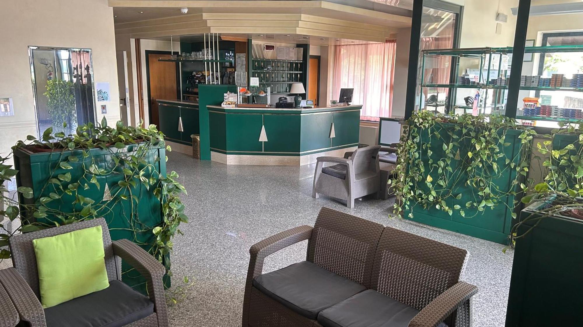 Hotel Gran Delta Di Alba-Invest Srl Розолина Экстерьер фото